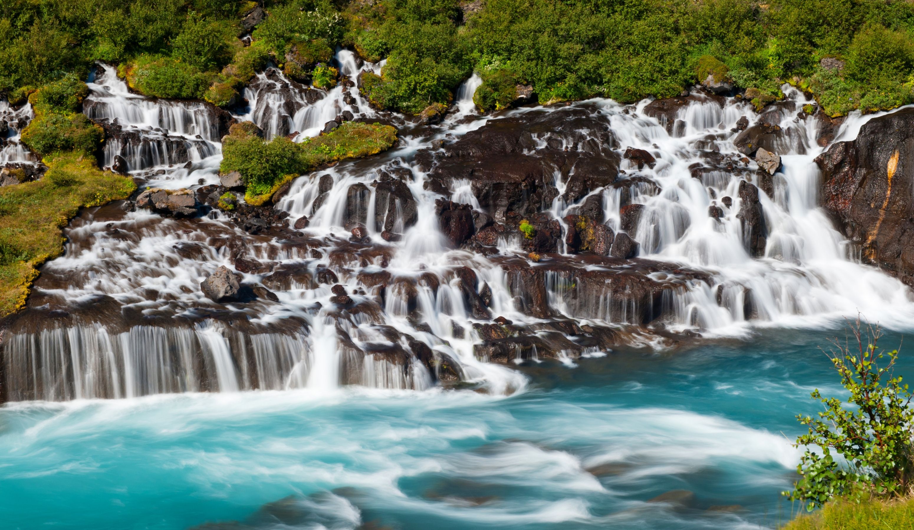 Hraunfossar.jpg