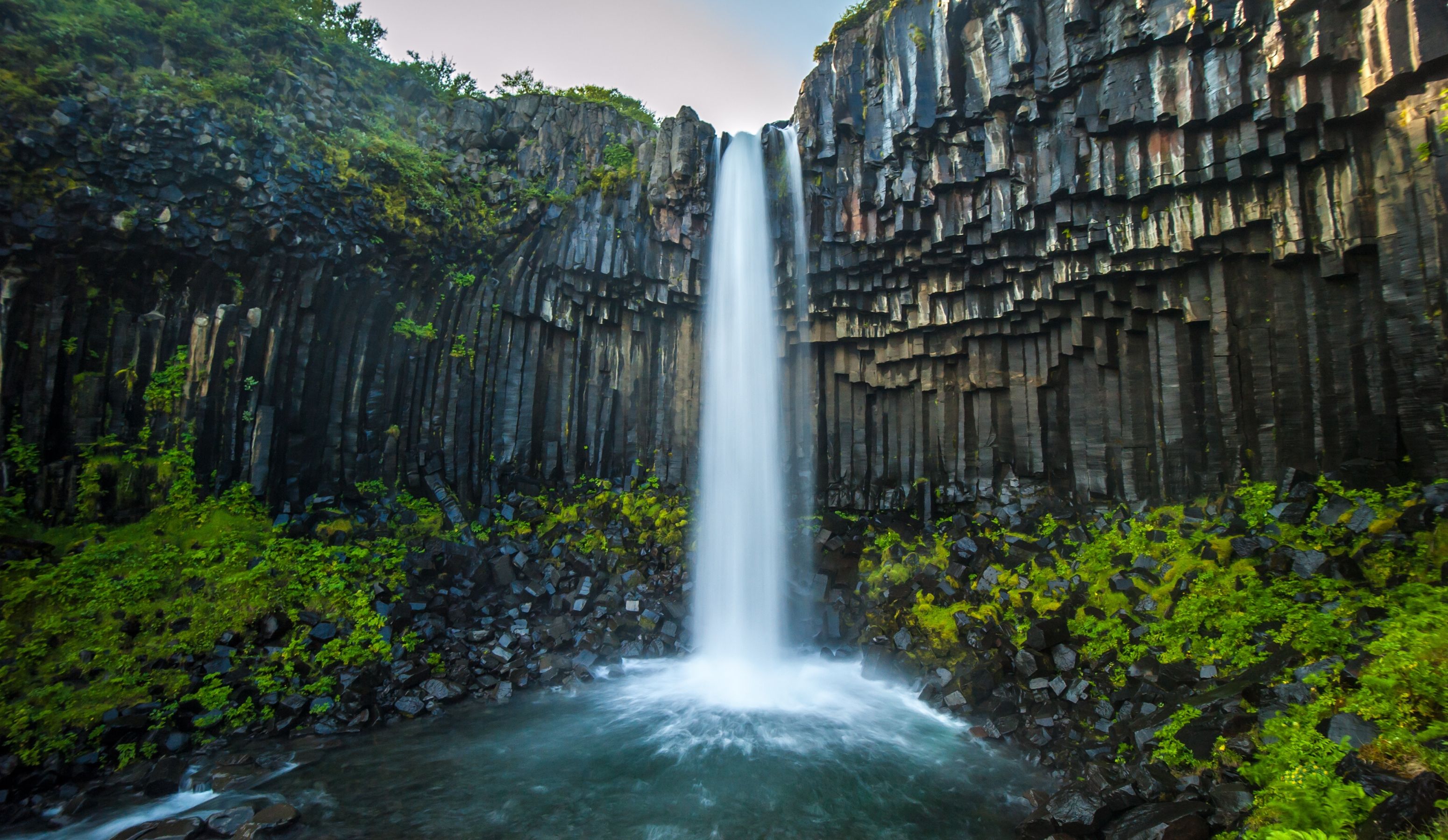 Svfartifoss.jpg