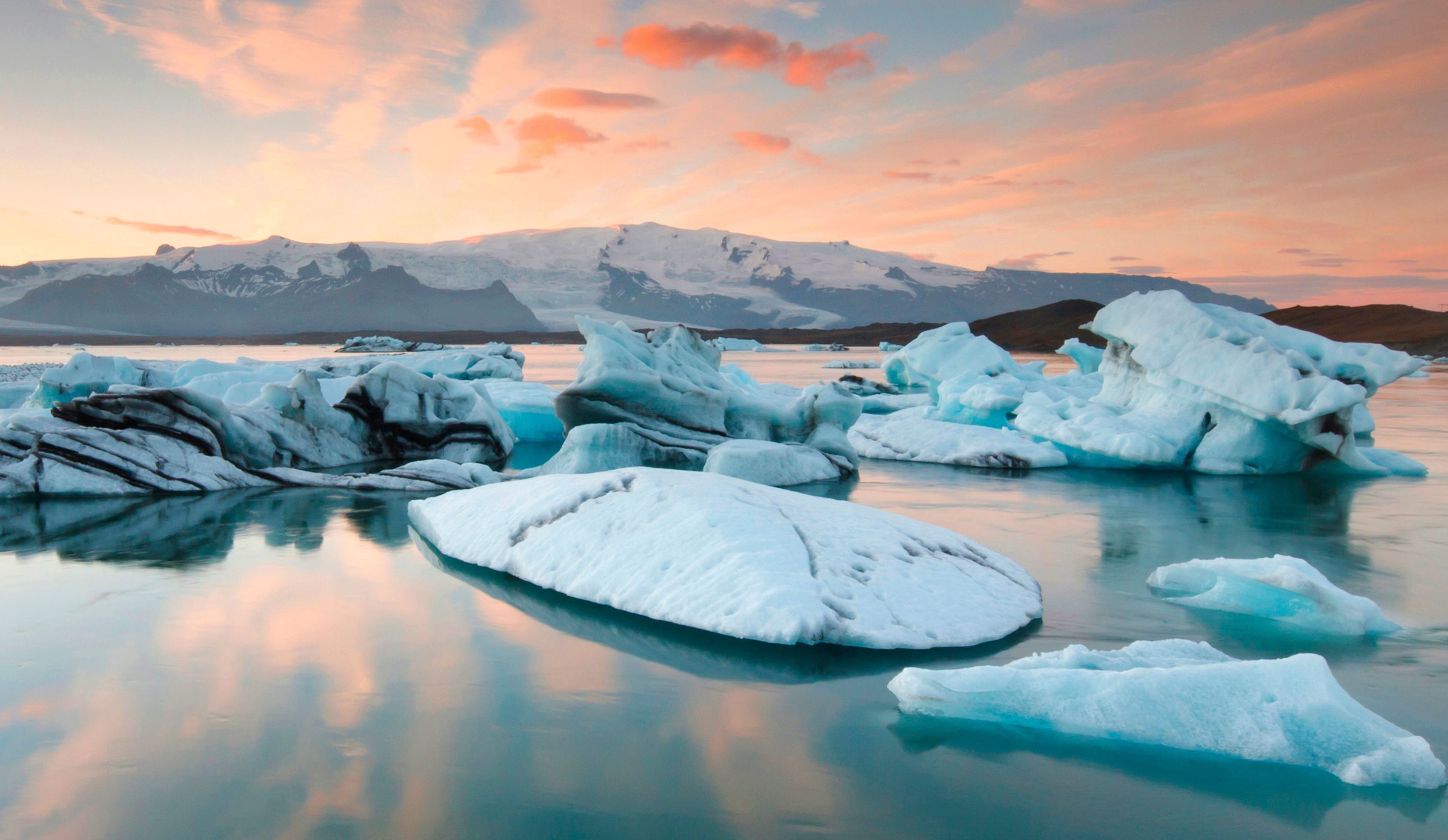 iceland glacier lagoon.jpg