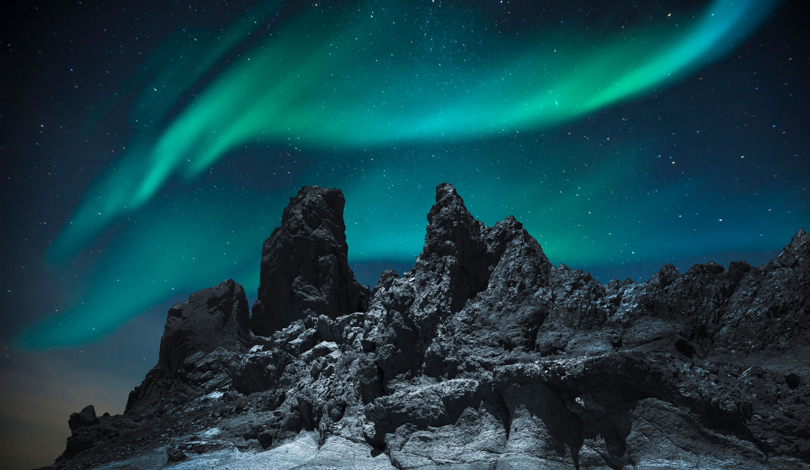 iceland northern lights.jpg